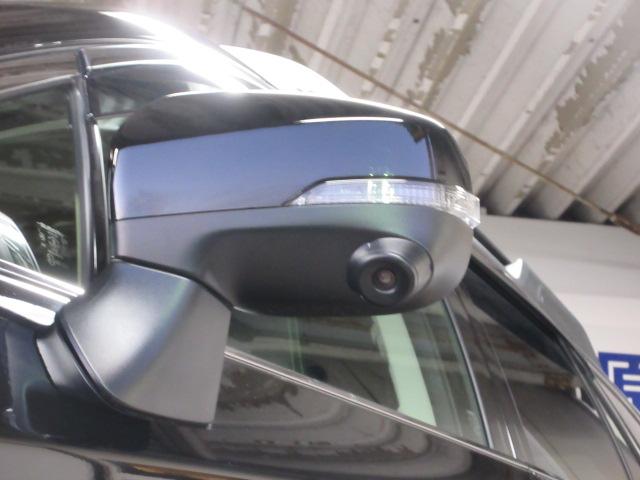 �T�C�h�J���������@�@���p�ɂȂ鍶�t�F���_�[���t�߂��m�F�ł��܂��B�ׂ����H��ʍs���鎞�̋��������A�X�g���X���y���ł��܂��̂ŁA�^�]�ɏW���ł��܂��B