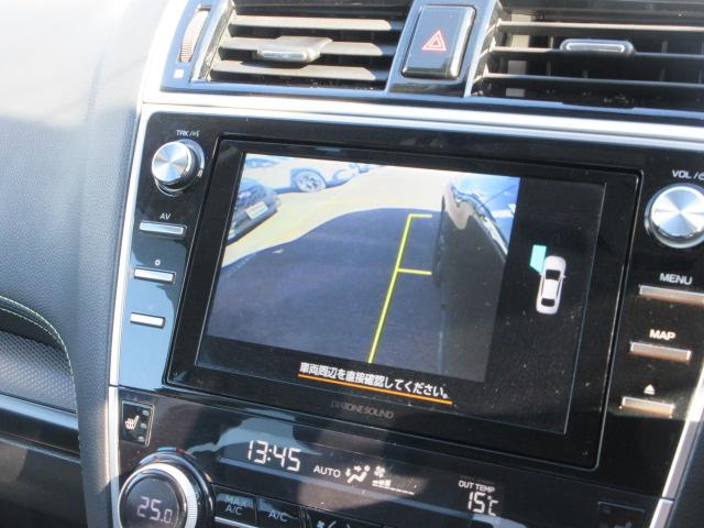 �f�B�X�v���C�ɁA�T�C�h�J������ʂ��āA���p�ɂȂ鍶�t�F���_�[���t�߂��f���o����܂��̂ň��S�ł��B�ׂ����H�𑖍s����Ƃ��ɁA�劈��B�E�ւ�厖�Ȉ��Ԃɏ������邱�ƂȂ����s���\�B