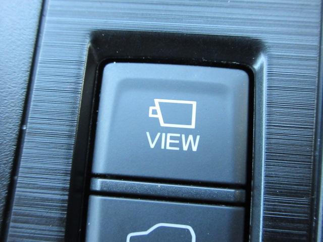 �u�h�d�v�@�X�C�b�`�������ƃt�����g��@�T�C�h�̉f�����A�\������܂��D�E�ւȂǂő厖�Ȉ��Ԃɏ������邱�ƂȂ����s���\�B�ׂ����H��ʍs���鎞�̋��������A�X�g���X���y���ł��܂��̂ŁA�^�]�ɏW���ł��܂��B