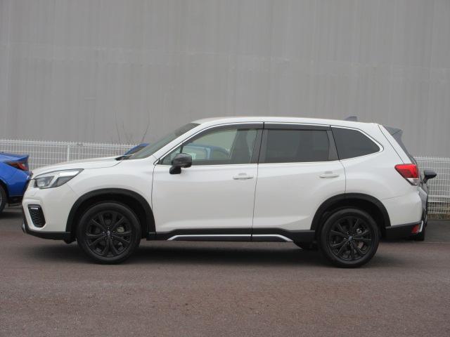 フォレスター スポーツ 地デジナビ ドラレコ バックカメラ サイドカメラ フロントカメラ ETC AVH VDC X-MODE LEDヘッドライト フォグランプ リヤビークルディデクション ドライバーズモニタリングシステム オートライト(3枚目)