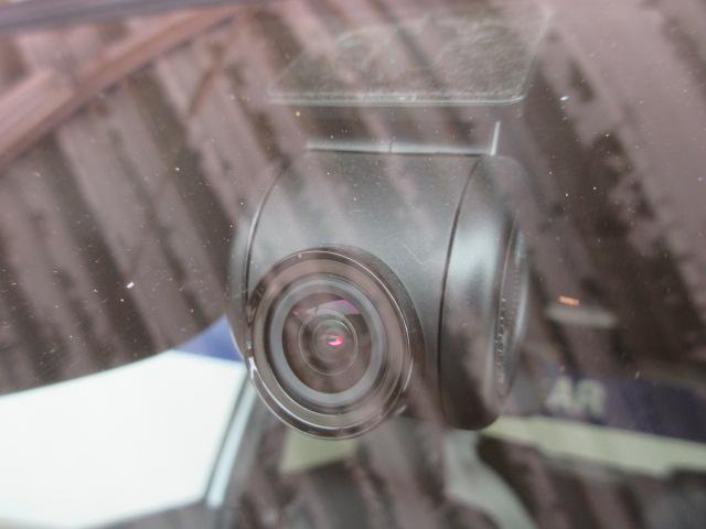 シフォン カスタムＲ　スマートアシスト　ＳＤ地デジナビ　ドラレコ　バックカメラ　サイドカメラ　フロントカメラ　アイドリングストップ　オートエアコン　シートヒーター　パワースライドドア　ＶＤＣ　運転席ロングスライド　キーレスアクセスプッシュスタート（8枚目）
