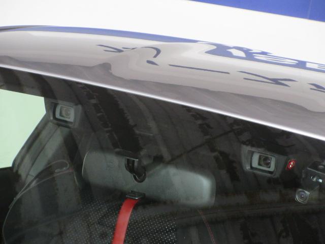 ＢＲＺ Ｓ　地デジナビ　６ＡＴ　ドラレコ　ＥＴＣ　バックカメラ　クルーズコントロール　１８インチアルミホイール　アルミパッド付きスポーツペダル　フルオートエアコン　ＬＥＤヘッドライト　ＬＥＤライナー　キーレスアクセス＆プッシュスタート　　ドリンクホルダー（8枚目）