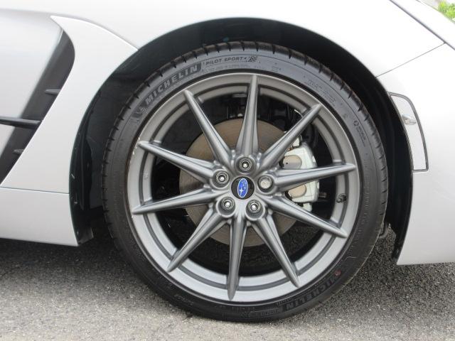 ＢＲＺ Ｓ　地デジナビ　６ＡＴ　ドラレコ　ＥＴＣ　バックカメラ　クルーズコントロール　１８インチアルミホイール　アルミパッド付きスポーツペダル　フルオートエアコン　ＬＥＤヘッドライト　ＬＥＤライナー　キーレスアクセス＆プッシュスタート　　ドリンクホルダー（31枚目）