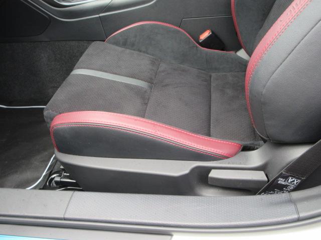 ����ȃV�[�g�@�V���v���E�C�Y�E�x�X�g�I�@�@����Ȃ́A�蓮�ŃX���C�h�⃊�N���C�񃓃O���A�\�ł��B����҂̕��ɂ��A�^�]�̖��������������������܂��B