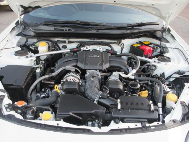 �Q�D�S�k�����Ό��S�C���G���W�����͐��\�ƃ��X�|���X�ɓO��I�ɂ���������Q�D�S�k���R�z�C�G���W���𓋍ځB�A�N�Z������ɑ΂��Ĉӂ̂܂܂ɁA�͋�����������C�����悳��񋟁B�B