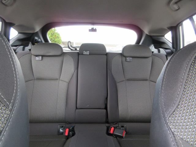 クロストレック リミテッド　新世代アイサイト　地デジナビ　ドラレコ　ＥＴＣ　バックカメラ　サイドカメラ　フロントカメラ　リヤビークルディデクション　電動パーキングブレーキ　オートビークルホールド　ＵＳＢ電源　ＬＥＤヘッドランプ　　フォグランプ　ＳＴＡＲＬＩＮＫ（33枚目）