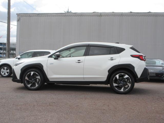 クロストレック リミテッド　新世代アイサイト　地デジナビ　ドラレコ　ＥＴＣ　バックカメラ　サイドカメラ　フロントカメラ　リヤビークルディデクション　電動パーキングブレーキ　オートビークルホールド　ＵＳＢ電源　ＬＥＤヘッドランプ　　フォグランプ　ＳＴＡＲＬＩＮＫ（40枚目）