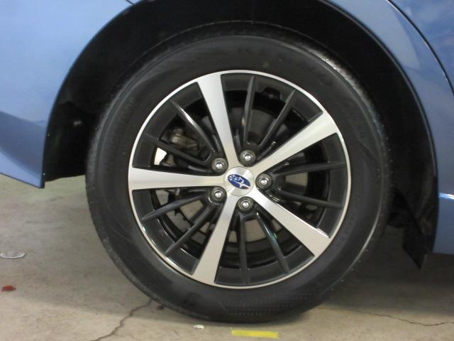 インプレッサスポーツ １．６－ＬアイサイトＳスタイル　地デジナビ　ＥＴＣ　ドラレコ　バックカメラ　アイドリングストップ　マルチファンクションディスプレイ　パドルシフト　オートライト　ＬＥＤヘッドライト　ＬＥＤライナー　電動ドアミラー　ヘッドランプウォッシャー　　オートエアコン　ＶＤＣ（8枚目）