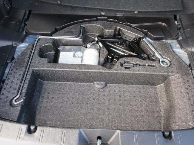 インプレッサスポーツ １．６－ＬアイサイトＳスタイル　地デジナビ　ＥＴＣ　ドラレコ　バックカメラ　アイドリングストップ　マルチファンクションディスプレイ　パドルシフト　オートライト　ＬＥＤヘッドライト　ＬＥＤライナー　電動ドアミラー　ヘッドランプウォッシャー　　オートエアコン　ＶＤＣ（35枚目）