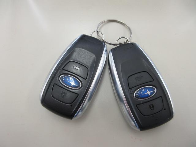 インプレッサスポーツ １．６－ＬアイサイトＳスタイル　地デジナビ　ＥＴＣ　ドラレコ　バックカメラ　アイドリングストップ　マルチファンクションディスプレイ　パドルシフト　オートライト　ＬＥＤヘッドライト　ＬＥＤライナー　電動ドアミラー　ヘッドランプウォッシャー　　オートエアコン　ＶＤＣ（42枚目）