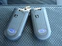 リモコンアクセスキー キーをポケットに入れたままでもドアのロック&アンロックが出来ます。雨の日や、荷物の多い日に大活躍!手元で、運転席側・助手席側スライドドアを、開閉できるので、便利。