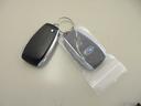 リモコンアクセスキー　キーをポケットに入れたままでもドアのロック＆アンロックができ、雨の日や、荷物の多い日に大活躍！