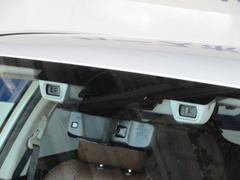 ���������ȤϿͤ��ܤ�Ʊ���褦�ˣ��ĤΥ����ǥ���ޡ��͡����ؼ֤��̡�Ƚ�Ǥ�ɬ�פ˱����������Ԥ���ž�ٱ祷���ƥ�Ǥ��� 7