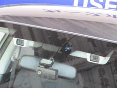 ���������ȤϿͤ��ܤ�Ʊ���褦�ˣ��ĤΥ����ǥ���ޡ��͡����ؼ֤��̡�Ƚ�Ǥ�ɬ�פ˱����������Ԥ���ž�ٱ祷���ƥ�Ǥ��� 7