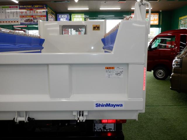 デュトロ 高床ダンプ３ｔ　エアロメッキｖｅｒ　コボレーン　ダム　ピン　尿素レス　ハイグレード新規格対応　バックカメラ　ＬＥＤデイライト＆ヘッド＆フォグ　スーパー横綱高床ダンプ３ｔ　ダム加工　コボレーンシルバーシートサニーホース付　中間ピン　左右電格ミラー（33枚目）