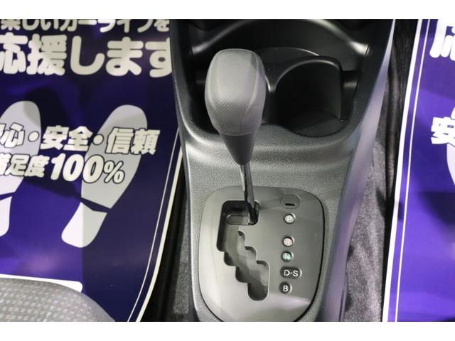 F 社外ナビ ETC フルセグTV CD DVD再生 電動格納ミラー キーレス エアバッグ 助手席エアバッグ ABS マニュアルエアコン パワーウインド パワーステアリング(6枚目)