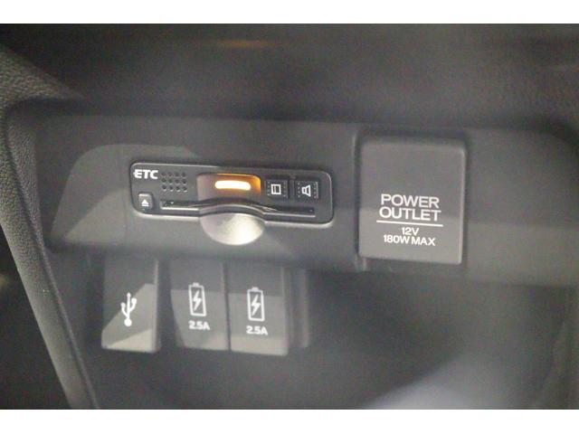 高速走行もスムーズにお支払いが可能な【ETC】ご納車までにセットアップを行い、ご納車時にはご利用いただけるようにいたします。