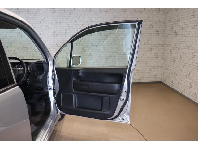 ライフ ディーバ バックカメラ HID キーレスエントリー ベンチシート AT ABS CD ミュージックプレイヤー接続可 衝突安全ボディ エアコン パワーステアリング パワーウィンドウ(26枚目)