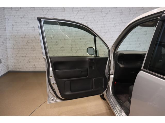 ライフ ディーバ バックカメラ HID キーレスエントリー ベンチシート AT ABS CD ミュージックプレイヤー接続可 衝突安全ボディ エアコン パワーステアリング パワーウィンドウ(28枚目)