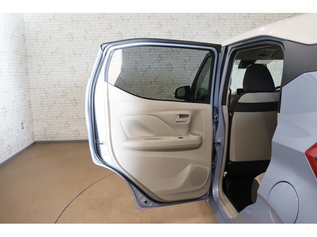 デイズ X 全周囲カメラ クリアランスソナー 衝突被害軽減システム スマートキー アイドリングストップ ベンチシート CVT 盗難防止システム ABS ESC USB Bluetooth アルミホイール(32枚目)