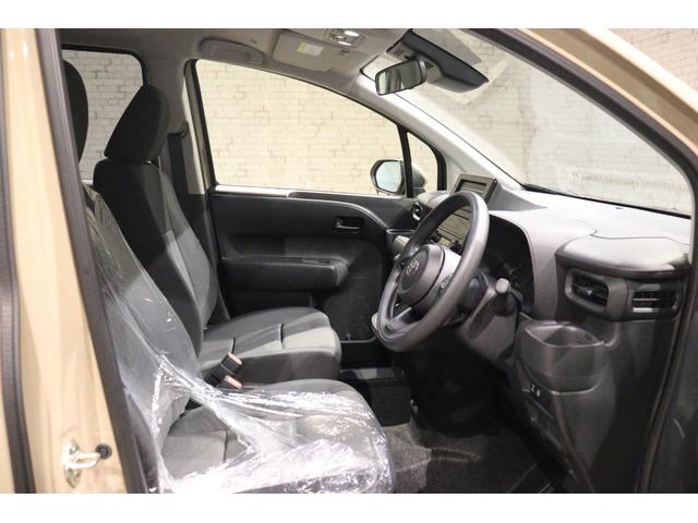 シエンタ ハイブリッドＸ　クリアランスソナー　クルーズコントロール　レーンアシスト　衝突被害軽減システム　両側スライド・片側電動　オートマチックハイビーム　ＬＥＤヘッドランプ　スマートキー　３列シート　ＣＶＴ（10枚目）