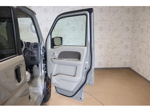 エブリイ Jリミテッド 両側電動スライドドア クリアランスソナー レーンアシスト 衝突被害軽減システム LEDヘッドランプ スマートキー アイドリングストップ シートヒーター CVT 盗難防止システム ABS ESC(23枚目)