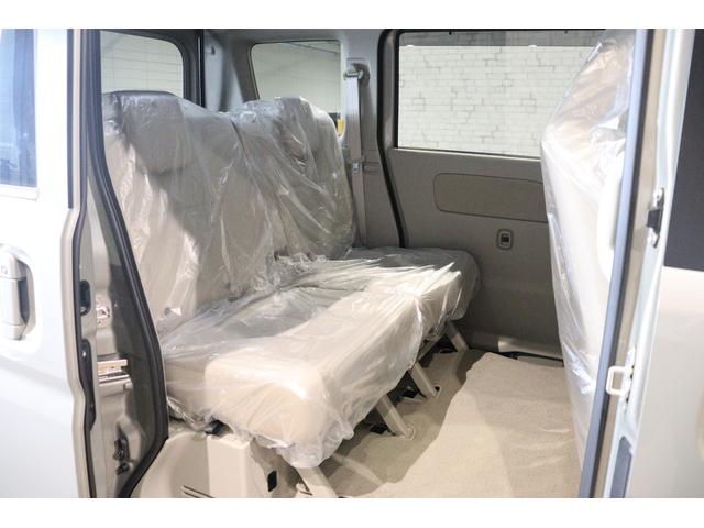 エブリイワゴン PZターボスペシャル 両側電動スライドドア クリアランスソナー レーンアシスト 衝突被害軽減システム LEDヘッドランプ スマートキー アイドリングストップ シートヒーター ベンチシート CVT 盗難防止システム ABS(11枚目)