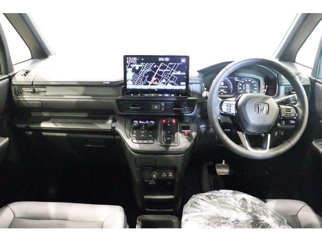 ステップワゴン e:HEVスパーダ ドライブレコーダー ETC バックカメラ ナビ クリアランスソナー オートクルーズコントロール レーンアシスト 衝突被害軽減システム 両側電動スライドドア オートライト LEDヘッドランプ(2枚目)