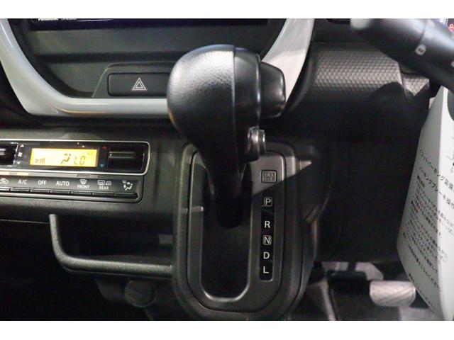 ハスラー ハイブリッドＧ　ＥＴＣ　バックカメラ　ナビ　ＴＶ　クリアランスソナー　レーンアシスト　衝突被害軽減システム　スマートキー　アイドリングストップ　シートヒーター　ＣＶＴ　盗難防止システム　ＡＢＳ　ＥＳＣ　ＣＤ　ＵＳＢ（8枚目）