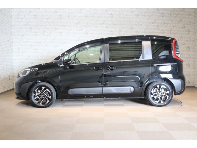 シエンタ Z 全周囲カメラ ナビ TV クリアランスソナー クルーズコントロール レーンアシスト 衝突被害軽減システム 両側電動スライドドア オートマチックハイビーム LEDヘッドランプ スマートキー(18枚目)