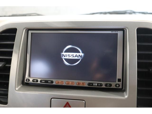 モコ Ｅ　ＥＴＣ　ナビ　ＴＶ　スマートキー　ベンチシート　ＡＴ　盗難防止システム　ＡＢＳ　ＣＤ　衝突安全ボディ　エアコン　パワーステアリング　パワーウィンドウ（3枚目）