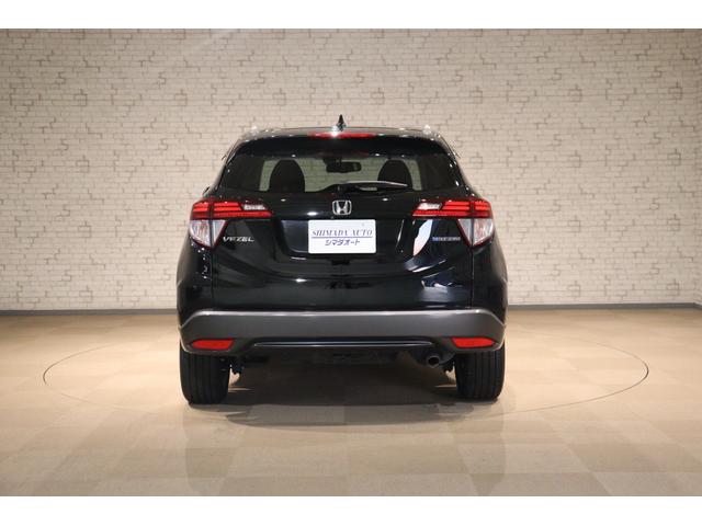 ヴェゼル ＨＶ　Ｘ・ホンダセンシングブリリアントスタイルＥＤ　ＥＴＣ　バックカメラ　オートクルーズコントロール　レーンアシスト　衝突被害軽減システム　ナビ　ＴＶ　オートライト　ＬＥＤヘッドランプ　ヘッドライトウォッシャー　アルミホイール　スマートキー（15枚目）