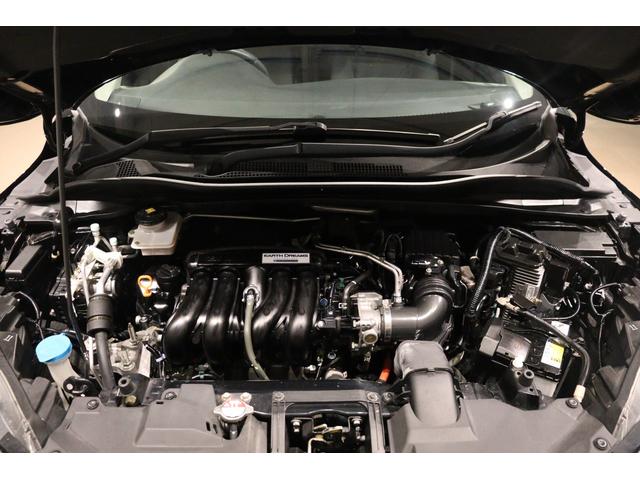 ヴェゼル ＨＶ　Ｘ・ホンダセンシングブリリアントスタイルＥＤ　ＥＴＣ　バックカメラ　オートクルーズコントロール　レーンアシスト　衝突被害軽減システム　ナビ　ＴＶ　オートライト　ＬＥＤヘッドランプ　ヘッドライトウォッシャー　アルミホイール　スマートキー（19枚目）