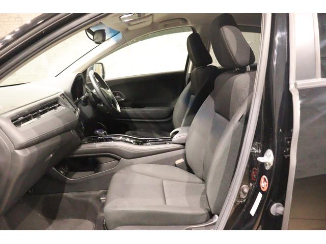 ヴェゼル ＨＶ　Ｘ・ホンダセンシングブリリアントスタイルＥＤ　ＥＴＣ　バックカメラ　オートクルーズコントロール　レーンアシスト　衝突被害軽減システム　ナビ　ＴＶ　オートライト　ＬＥＤヘッドランプ　ヘッドライトウォッシャー　アルミホイール　スマートキー（27枚目）