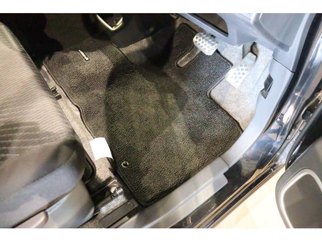 ワゴンRスティングレー T ナビ TV オートライト HID スマートキー アイドリングストップ ベンチシート CVT 盗難防止システム ABS CD USB アルミホイール 衝突安全ボディ エアコン パワーステアリング(25枚目)