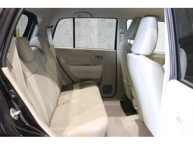 アルトラパン Ｌ　クリアランスソナー　レーンアシスト　衝突被害軽減システム　ＬＥＤヘッドランプ　スマートキー　アイドリングストップ　シートヒーター　ベンチシート　ＣＶＴ　盗難防止システム　ＡＢＳ　ＥＳＣ　衝突安全ボディ（11枚目）