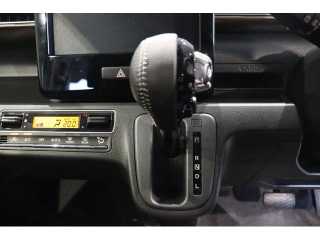 ワゴンＲカスタムＺ ハイブリッドＺＸ　クリアランスソナー　オートクルーズコントロール　レーンアシスト　衝突被害軽減システム　ＬＥＤヘッドランプ　スマートキー　アイドリングストップ　ベンチシート　ＣＶＴ　盗難防止システム　ＡＢＳ　ＥＳＣ（7枚目）
