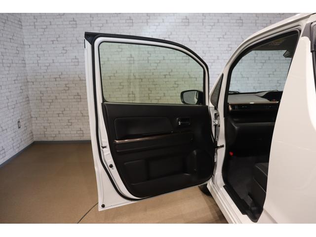 ワゴンＲカスタムＺ ハイブリッドＺＸ　クリアランスソナー　オートクルーズコントロール　レーンアシスト　衝突被害軽減システム　ＬＥＤヘッドランプ　スマートキー　アイドリングストップ　ベンチシート　ＣＶＴ　盗難防止システム　ＡＢＳ　ＥＳＣ（27枚目）