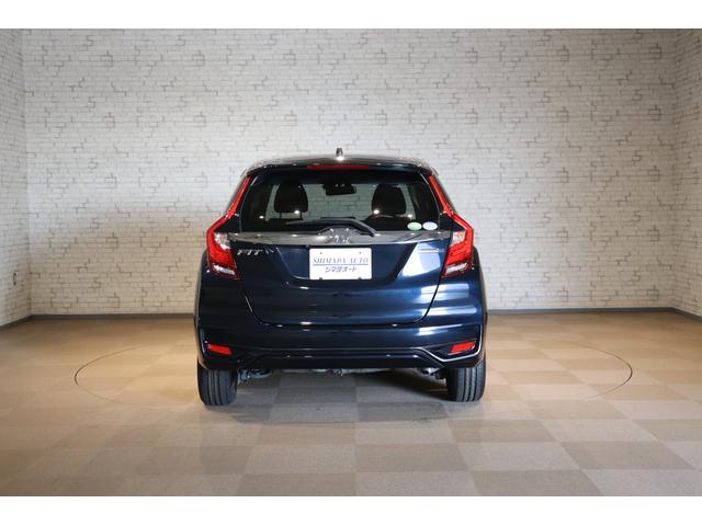 フィットハイブリッド Ｌ　ホンダセンシング　ドライブレコーダー　ＥＴＣ　バックカメラ　ナビ　ＴＶ　クルーズコントロール　レーンアシスト　衝突被害軽減システム　ＬＥＤヘッドランプ　スマートキー　アイドリングストップ　ＡＴ（17枚目）