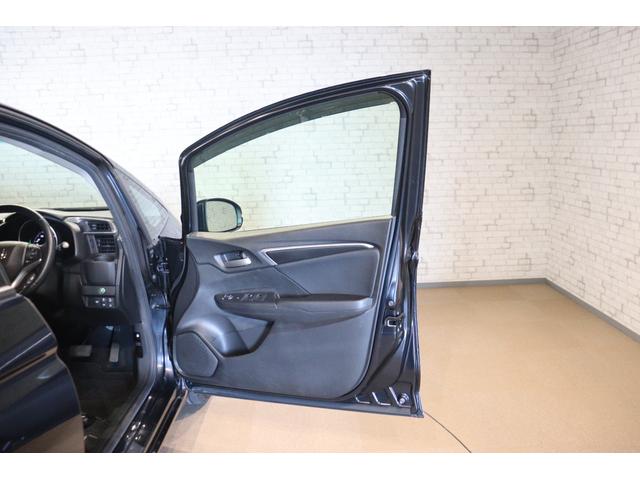 フィットハイブリッド Ｌ　ホンダセンシング　ドライブレコーダー　ＥＴＣ　バックカメラ　ナビ　ＴＶ　クルーズコントロール　レーンアシスト　衝突被害軽減システム　ＬＥＤヘッドランプ　スマートキー　アイドリングストップ　ＡＴ（24枚目）