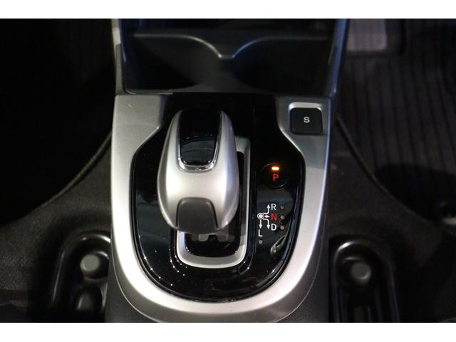 フィットハイブリッド Ｌ　ホンダセンシング　ドライブレコーダー　ＥＴＣ　バックカメラ　ナビ　ＴＶ　クルーズコントロール　レーンアシスト　衝突被害軽減システム　ＬＥＤヘッドランプ　スマートキー　アイドリングストップ　ＡＴ（26枚目）