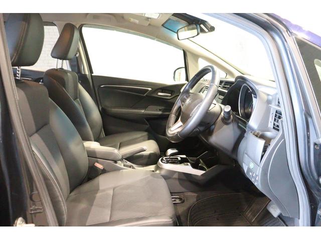 フィットハイブリッド Ｌ　ホンダセンシング　ドライブレコーダー　ＥＴＣ　バックカメラ　ナビ　ＴＶ　クルーズコントロール　レーンアシスト　衝突被害軽減システム　ＬＥＤヘッドランプ　スマートキー　アイドリングストップ　ＡＴ（31枚目）