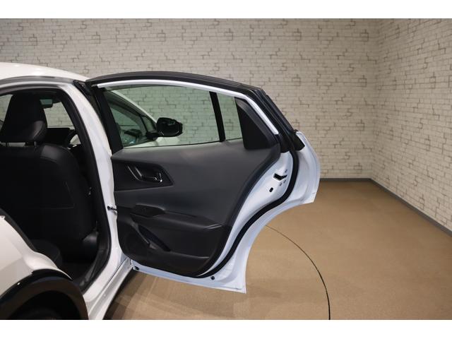 プリウス Ｚ　クリアランスソナー　レーンアシスト　クルーズコントロール　衝突被害軽減システム　全周囲カメラ　ナビ　ＴＶ　アルミホイール　オートマチックハイビーム　ＬＥＤヘッドランプ　ＣＶＴ　シートヒーター（26枚目）