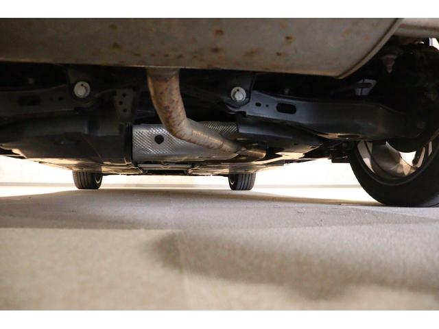 プリウス Ｚ　クリアランスソナー　レーンアシスト　クルーズコントロール　衝突被害軽減システム　全周囲カメラ　ナビ　ＴＶ　アルミホイール　オートマチックハイビーム　ＬＥＤヘッドランプ　ＣＶＴ　シートヒーター（36枚目）