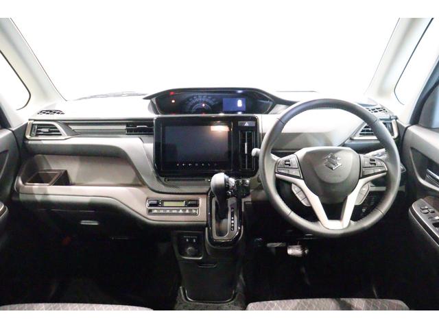 車を運転する際には運転席の存在は欠かせません。なのでしっかりとチェックしたいポイントですね。