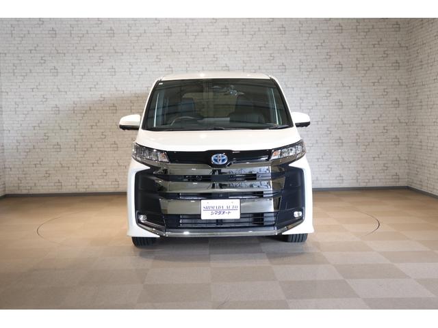 ノア ハイブリッドＳ－Ｚ　ドライブレコーダー　全周囲カメラ　ナビ　ＴＶ　クリアランスソナー　クルーズコントロール　レーンアシスト　衝突被害軽減システム　両側電動スライドドア　オートマチックハイビーム　ＬＥＤヘッドランプ（12枚目）