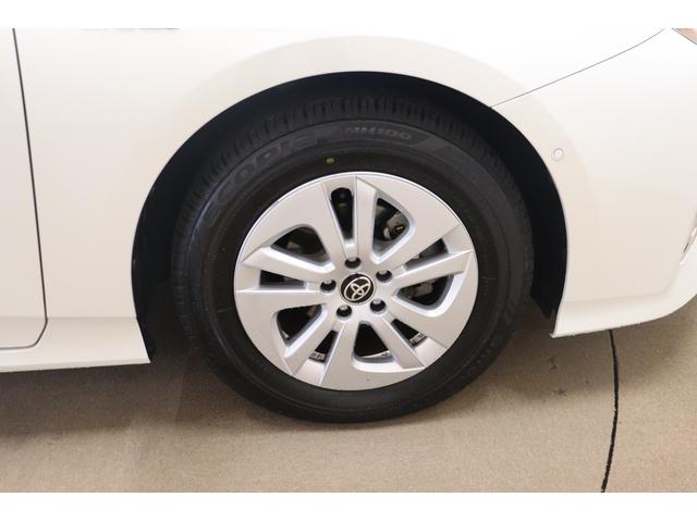 プリウス Sセーフティプラス ETC クリアランスソナー レーンアシスト クルーズコントロール パークアシスト 衝突被害軽減システム バックカメラ ナビ TV アルミホイール オートマチックハイビーム LEDヘッドランプ(22枚目)