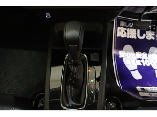 ＷＲ－Ｖ Ｚ　ブラックスタイル　バックカメラ　クリアランスソナー　クルーズコントロール　レーンアシスト　衝突被害軽減システム　ＬＥＤヘッドランプ　アルミホイール　スマートキー　ＣＶＴ　盗難防止システム　ＵＳＢ（6枚目）