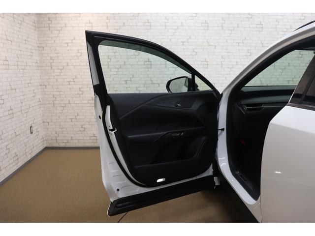 ＲＸ ＲＸ５００ｈ　Ｆスポーツパフォーマンス　４ＷＤ　全周囲カメラ　クリアランスソナー　クルーズコントロール　レーンアシスト　パワーシート　パークアシスト　衝突被害軽減システム　サンルーフ　ターボ　ナビ　ＴＶ　オートマチックハイビーム（31枚目）