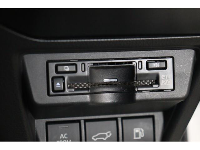 プリウス Ｚ　クリアランスソナー　レーンアシスト　オートクルーズコントロール　衝突被害軽減システム　全周囲カメラ　ナビ　ＴＶ　アルミホイール　オートマチックハイビーム　ＬＥＤヘッドランプ　ＣＶＴ　シートヒーター（8枚目）